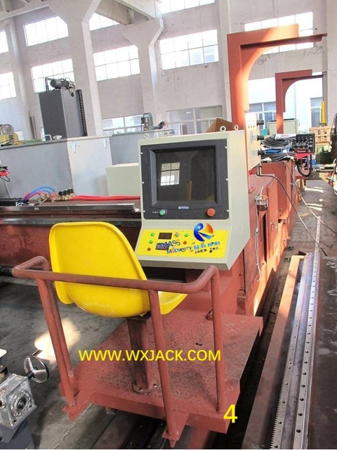 4 Máquina de corte y perforación de CNC 11 IMG_2360
