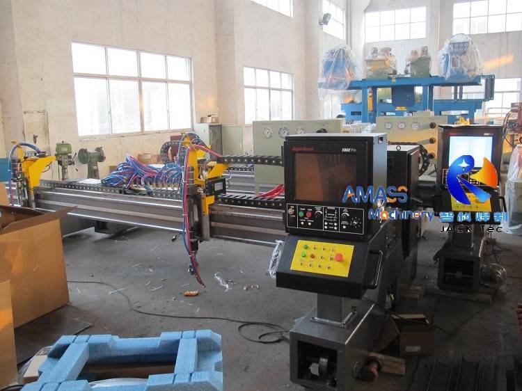 3 CNC Flame Cutting Machine 50.jpg