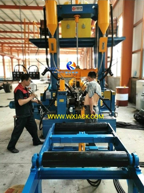 11 M&aacute;quina soldadora de vigas H 3 en 1 14