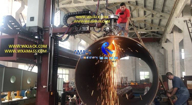 Cortadora de tubos CNC de alta eficiencia con llama y plasma 2000/9 de 7 ejes