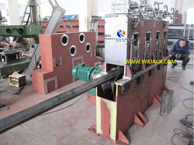 M&aacute;quina enderezadora de acero de 6 &aacute;ngulos 15