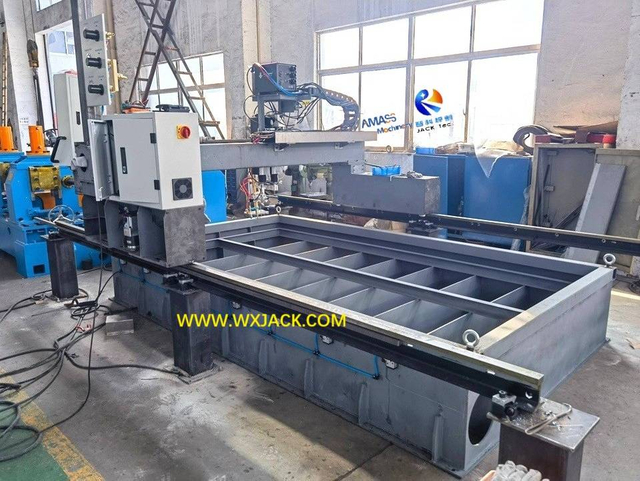 3 Máquina de perforación y corte de CNC 89 _20240403144147
