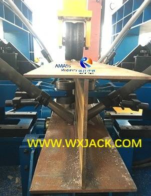 Fig4 Máquina de soldadura de vigas IH tres en uno 16