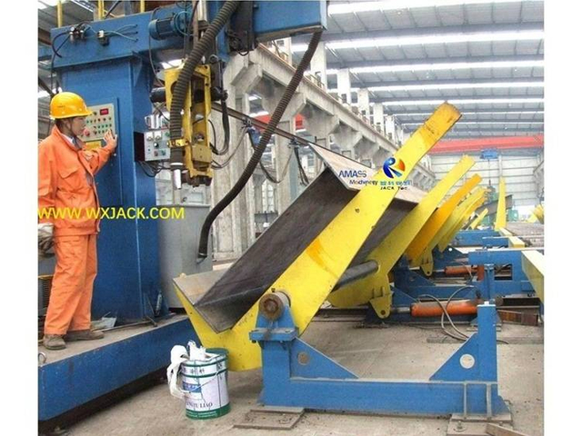 3 M&aacute;quina soldadora de vigas IH 9