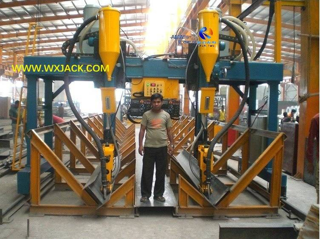 M&aacute;quina de soldadura de vigas 6 H 3