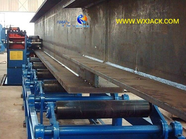 5 M&aacute;quina enderezadora de vigas H con accionamiento hidr&aacute;ulico 24