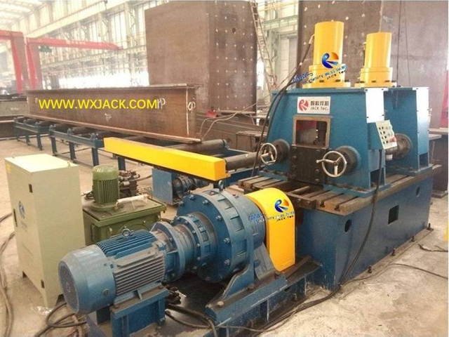 4 M&aacute;quina enderezadora de vigas en H hidr&aacute;ulica 1