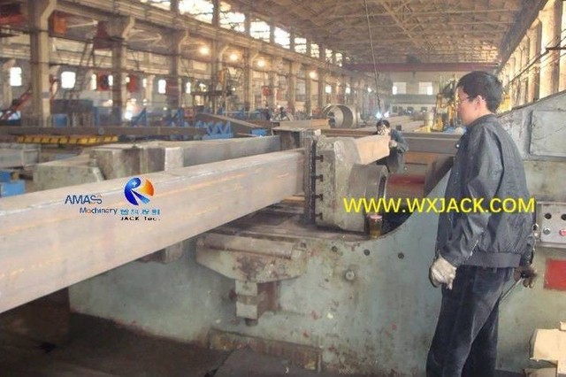 15 M&aacute;quina enderezadora longitudinal de vigas de acero BOX H 3