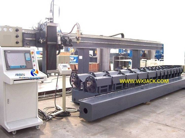 4 M&aacute;quina cortadora por llama de plasma de tubos CNC de 5 ejes 4