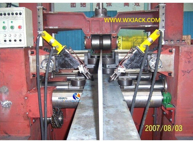 M&aacute;quina ensambladora de vigas de 3 T 10