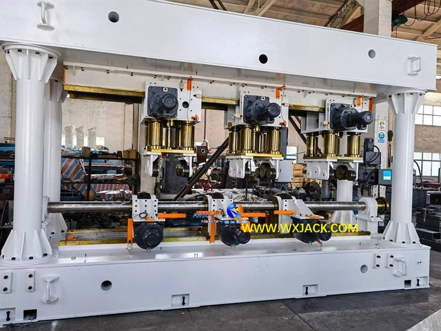 1 M&aacute;quina enderezadora de placas r&iacute;gidas 11