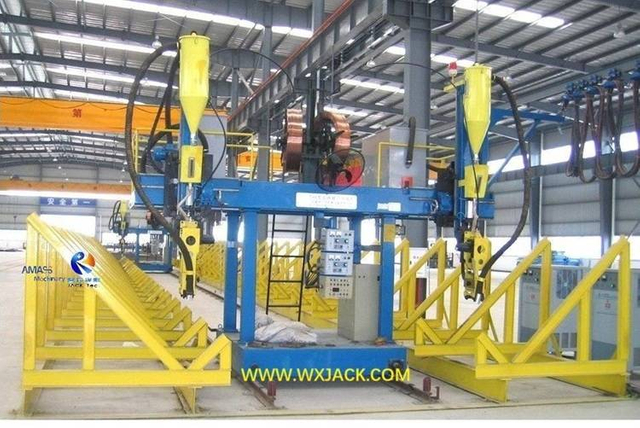 1 I M&aacute;quina soldadora de p&oacute;rtico para vigas en H 8