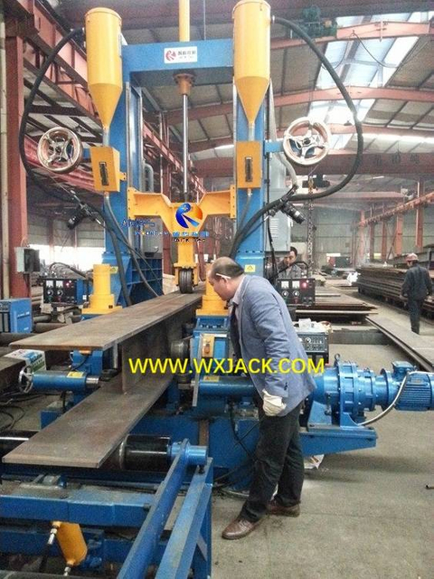 7 M&aacute;quina de fabricaci&oacute;n de vigas en H 3 en 1 14