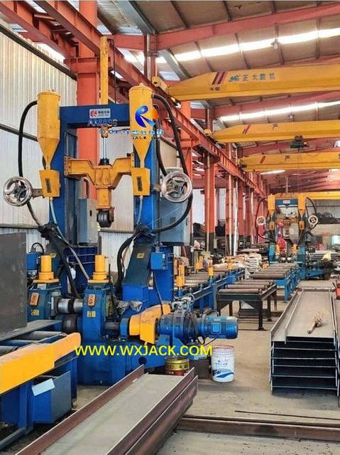 M&aacute;quina de soldadura SAW de viga H 4 3 en 1 82
