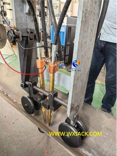 M&aacute;quina de soldadura SAW de viga 4 H 42
