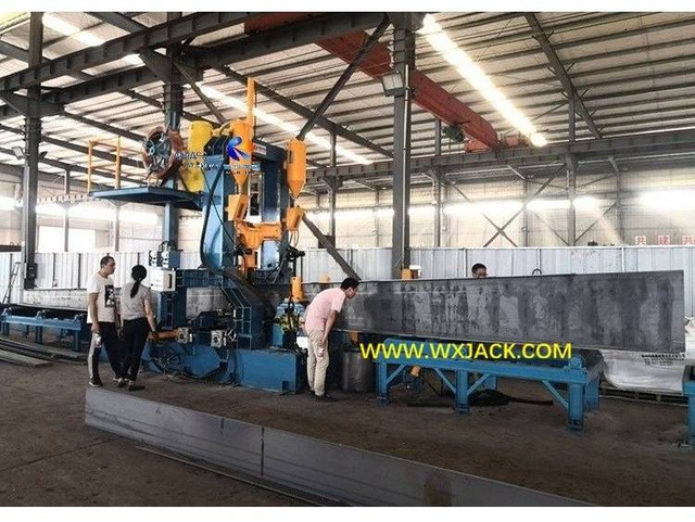11 M&aacute;quina enderezadora y soldadora para ensamblaje de vigas en H 3 en 1 80