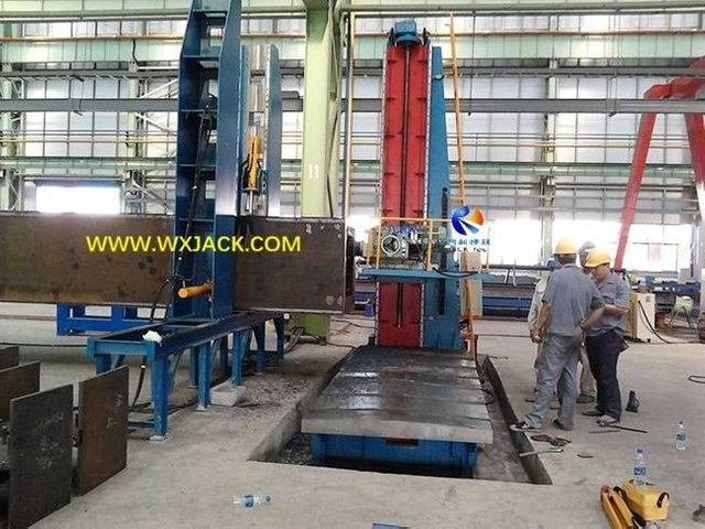 14 Fresadora frontal de vigas en H con control CNC 44