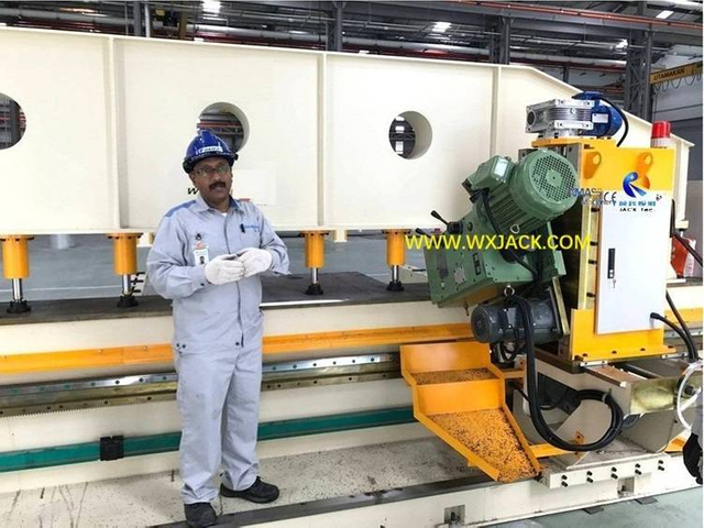 4 Fresadora de cantos de placa de acero 183