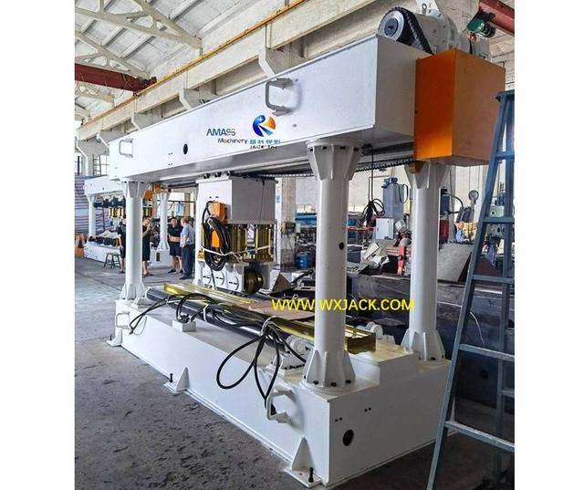 M&aacute;quina enderezadora de placas de acero para juntas 2C 235