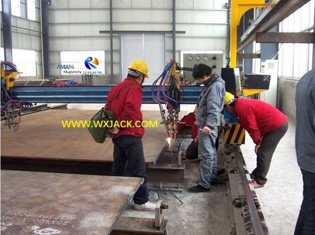 2 Máquina cortadora por llama CNC 9 100_8372