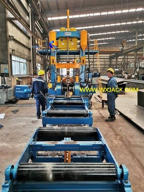 12 M&aacute;quina de fabricaci&oacute;n de vigas en H 3 en 1 31