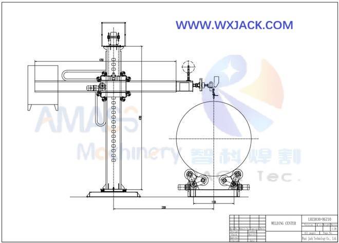 Fig. 1 Columna y pluma de soldadura con manipulador 36