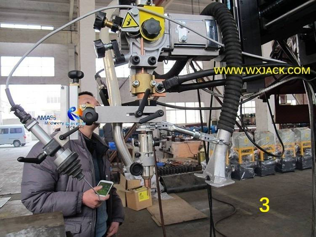 Manipulador de soldadura de 3 columnas y pluma 20 IMG_3533