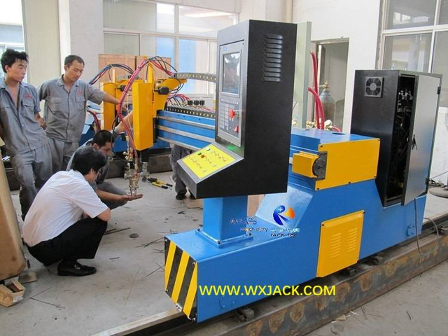 4 M&aacute;quina cortadora de plasma por llama CNC 45