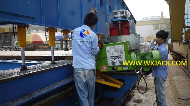 11 Fresadora de bordes de placas de acero grandes 23