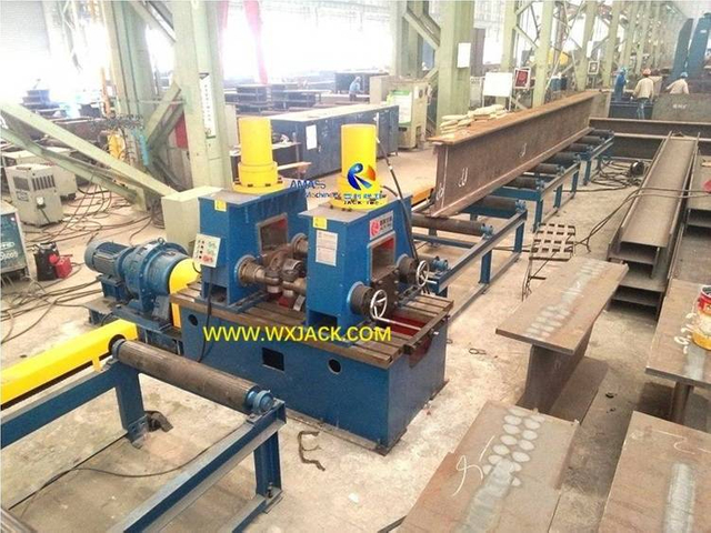 4 M&aacute;quina enderezadora de vigas hidr&aacute;ulicas en H 3